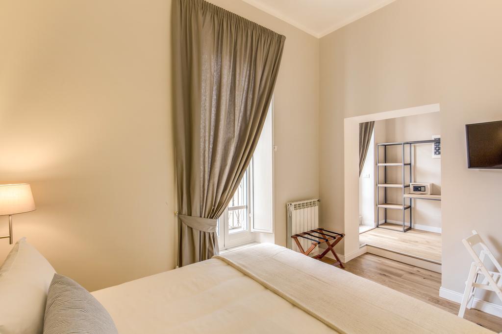 The Spanish Suite Campo De' Fiori Рим Экстерьер фото