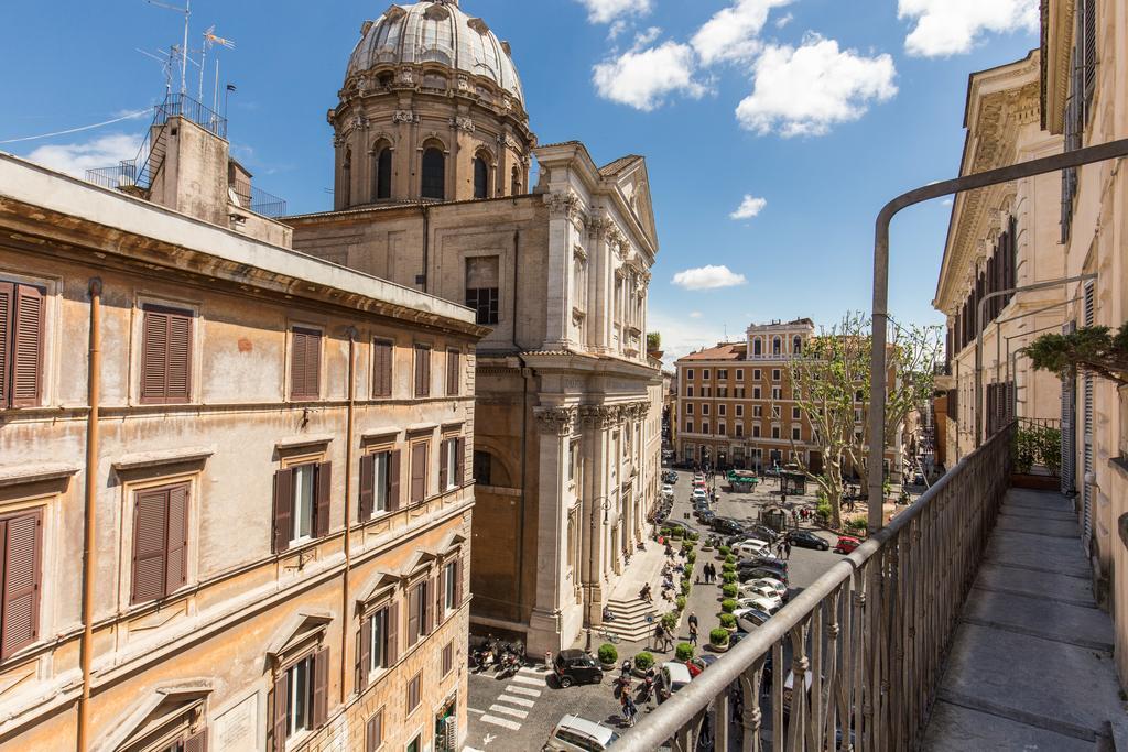 The Spanish Suite Campo De' Fiori Рим Экстерьер фото