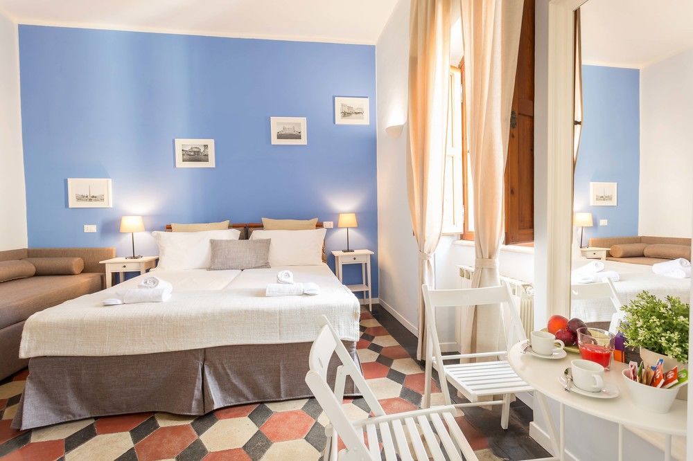 The Spanish Suite Campo De' Fiori Рим Экстерьер фото