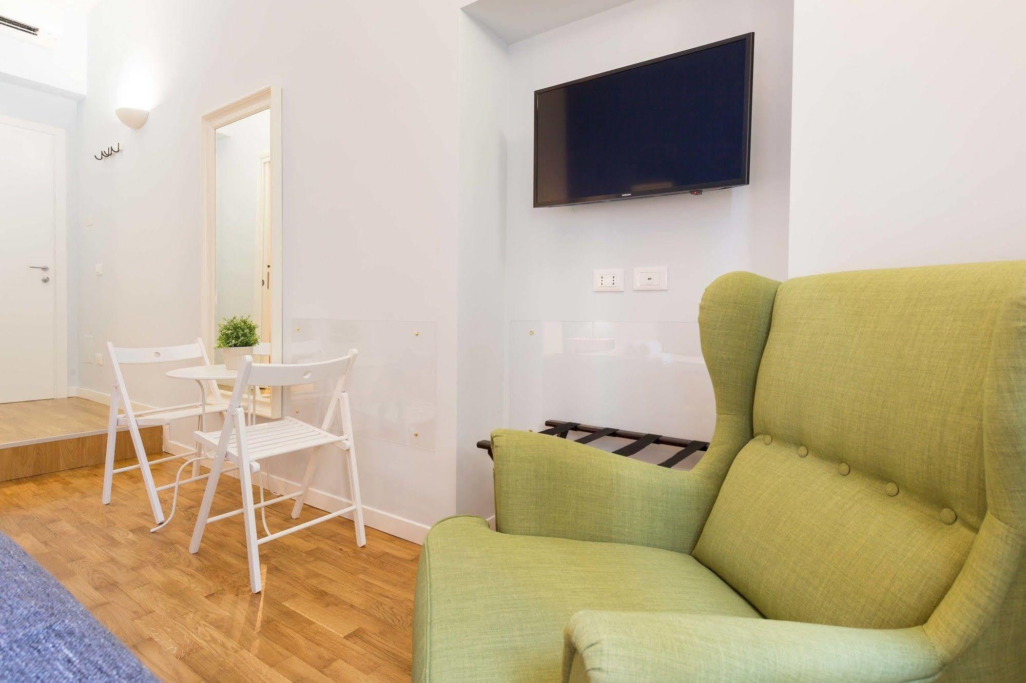 The Spanish Suite Campo De' Fiori Рим Экстерьер фото