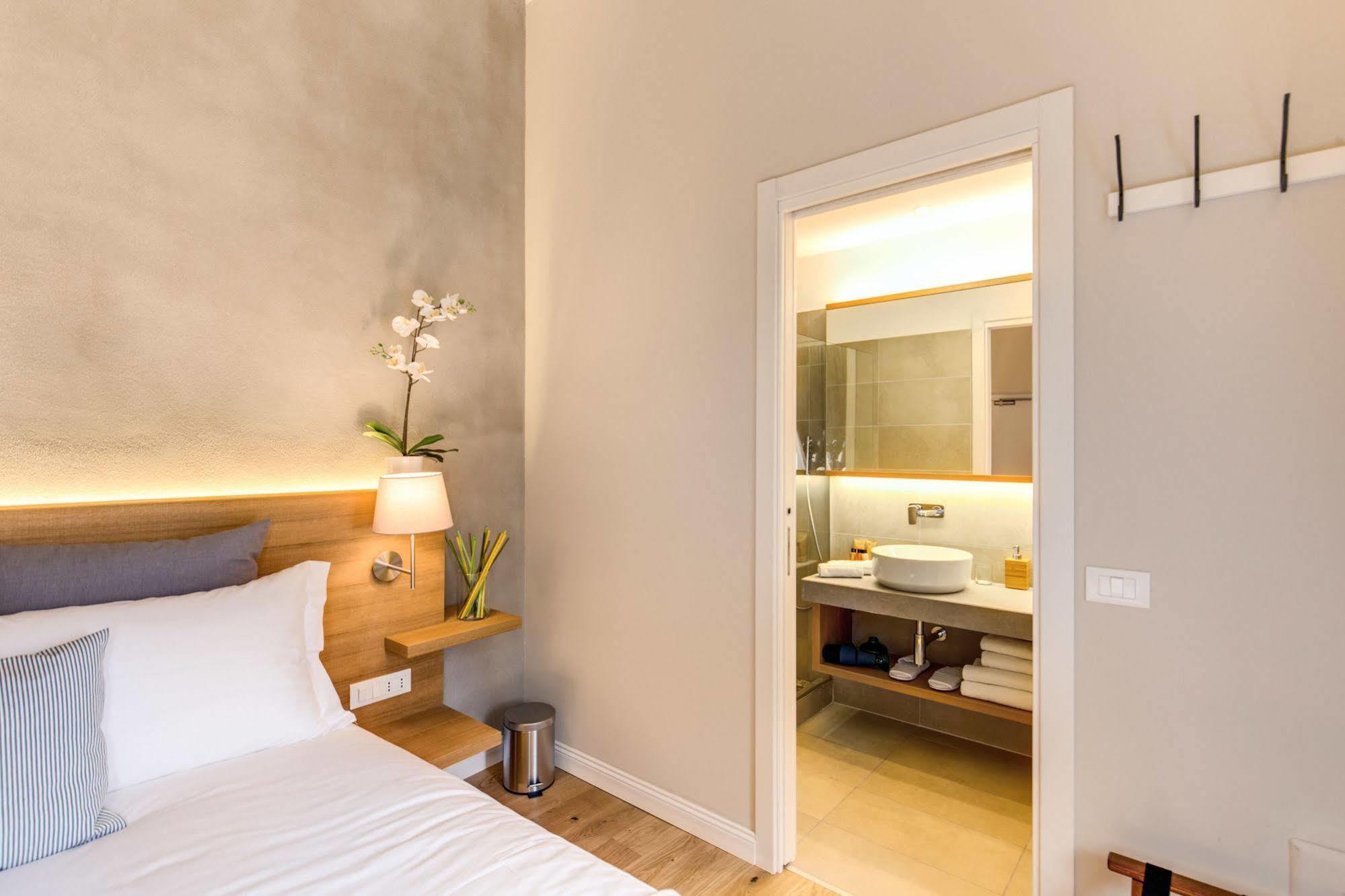 The Spanish Suite Campo De' Fiori Рим Экстерьер фото