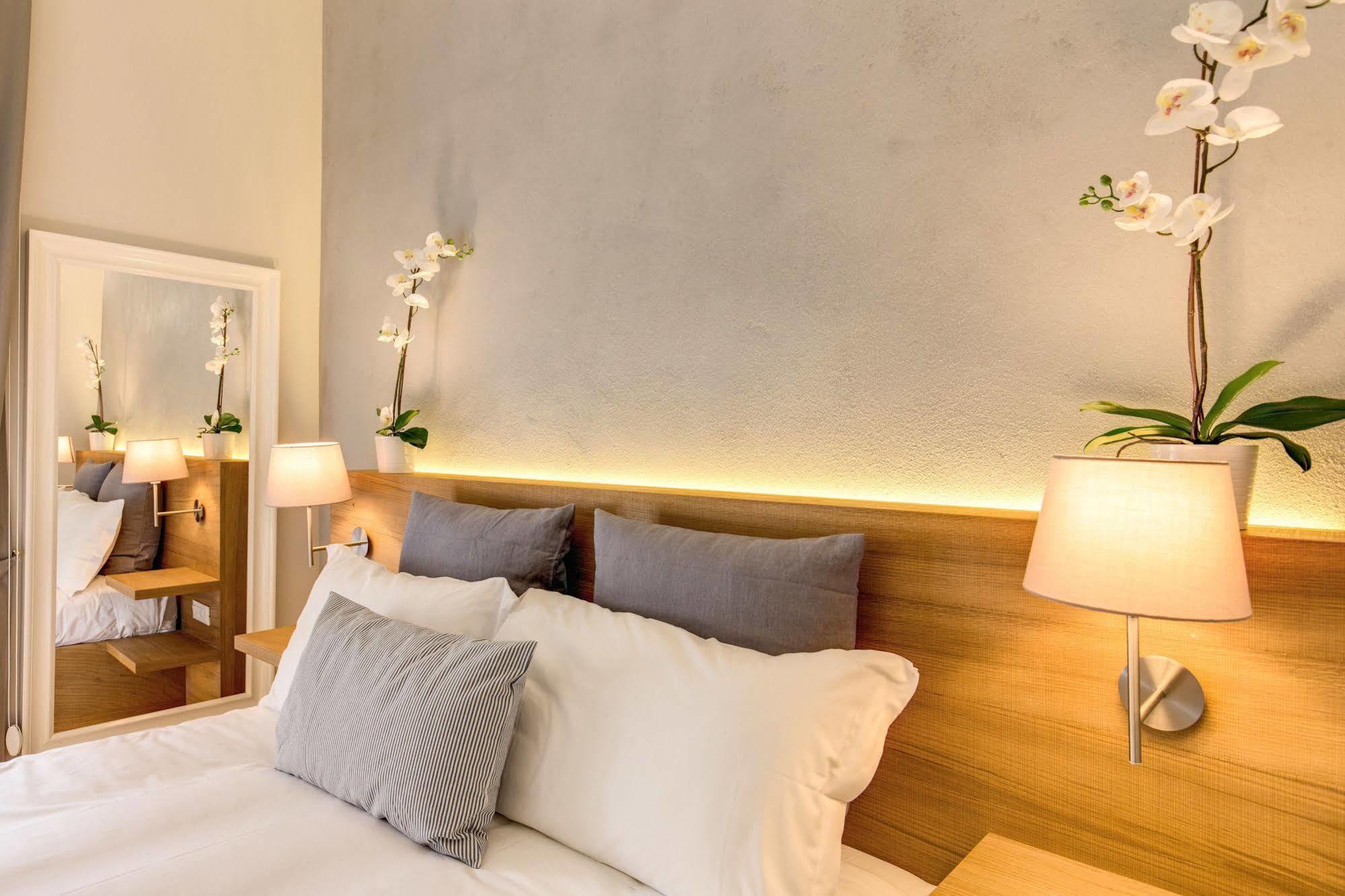 The Spanish Suite Campo De' Fiori Рим Экстерьер фото